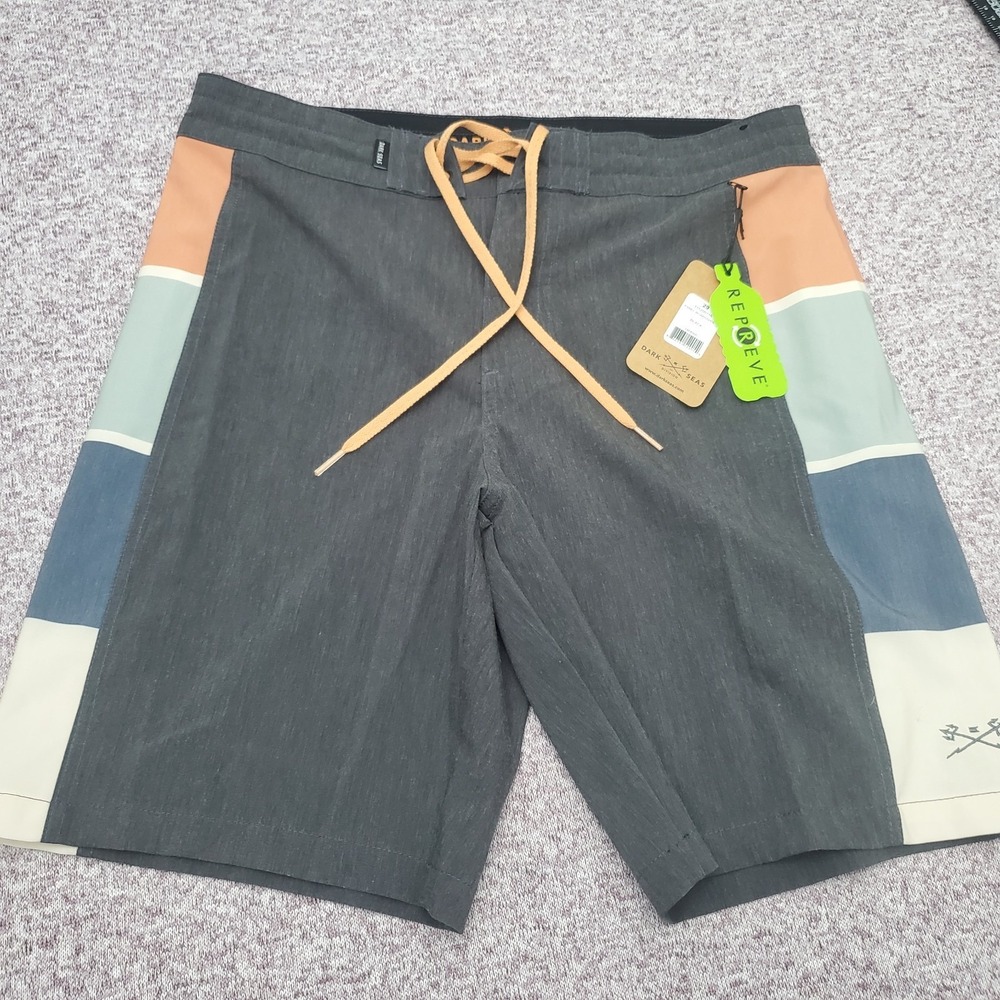 Dark Seas Men's Recycled Boardshorts Black/Gray Multicolor Size 29 NWT ($75)